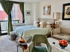 300 E 62nd St in New York, NY - Building Photo - Building Photo