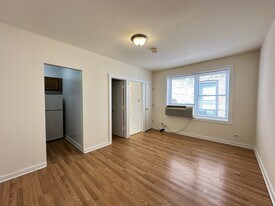1822 N Humboldt Blvd, Unit J01P in Chicago, IL - Building Photo