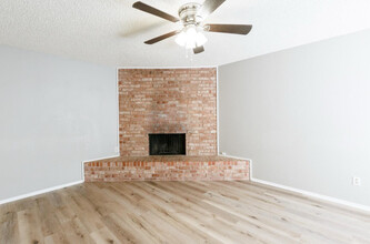 6112 38th St in Lubbock, TX - Building Photo - Building Photo