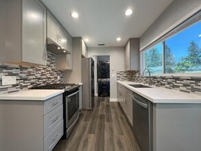 19720 Lusk Ave in Cerritos, CA - Building Photo - Building Photo