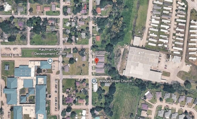 811 S Wilson St in Kaufman, TX - Building Photo - Building Photo