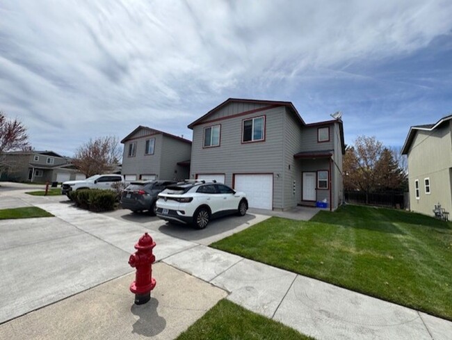 61325 Sally Ln