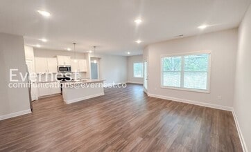 169 Fall Mdw Dr, Unit 311 in Harvest, AL - Building Photo - Building Photo