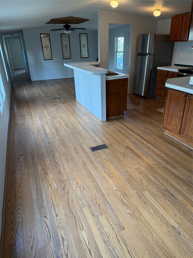 8006 Palo Vista Dr in Houston, TX - Building Photo - Building Photo