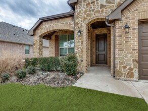 229 Rosemary Dr in Azle, TX - Building Photo - Building Photo