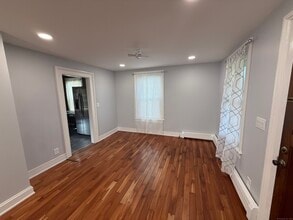 94 Cherry St in Torrington, CT - Building Photo - Building Photo