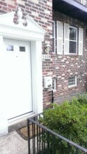 2639 Wentworth Rd, Unit 2nd Floor in Philadelphia, PA - Foto de edificio - Building Photo