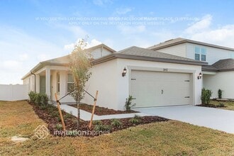 3642 Hornbeam Rd in Spring Hill, FL - Foto de edificio - Building Photo