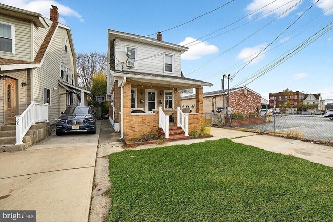 18 Myrtle Ave in Lawrence Township, NJ - Building Photo - Building Photo