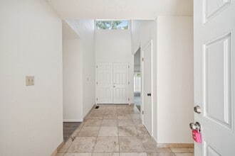 8234 S College Ave in Tulsa, OK - Building Photo - Building Photo