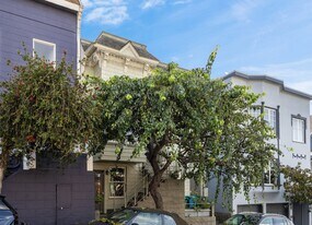 22 Montezuma St, Unit 22A in San Francisco, CA - Building Photo