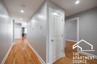 4452 N Sheridan Rd in Chicago, IL - Building Photo - Building Photo