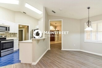 812 Crestridge Dr in Tarpon Springs, FL - Building Photo - Building Photo
