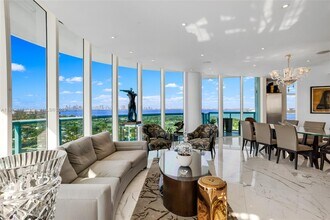 6000 Indian Creek Dr in Miami, FL - Building Photo - Building Photo