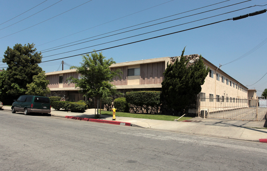 Del Norte in Downey, CA - Foto de edificio