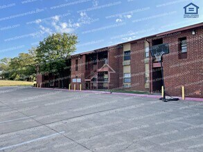 1912 SW D Ave in Lawton, OK - Building Photo - Building Photo