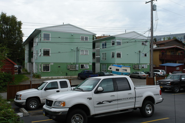 Ebb Tide in Anchorage, AK - Building Photo - Building Photo