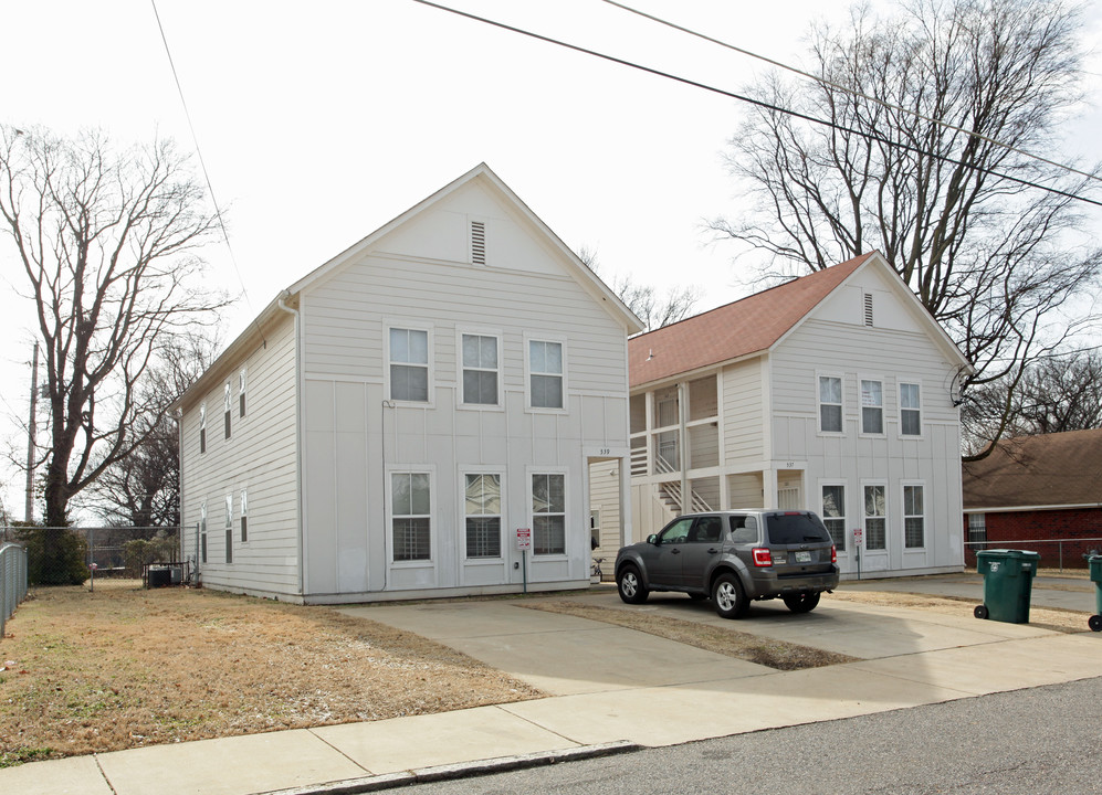 Pontotoc Gardens in Memphis, TN - Building Photo