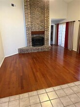 304 Cimarron Trail in Irving, TX - Building Photo - Building Photo