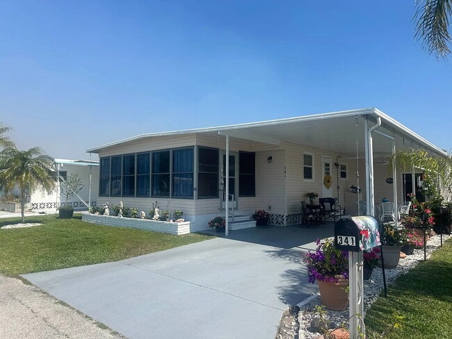 property at 341 9th St