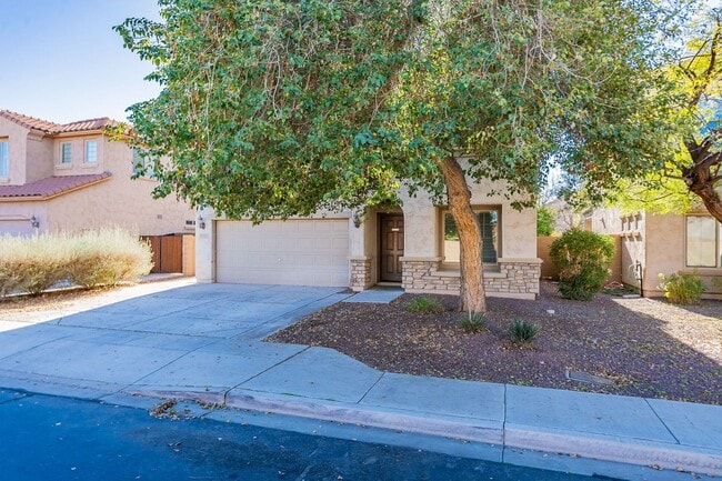 11053 E Silver Springs Ave in Mesa, AZ - Building Photo - Building Photo