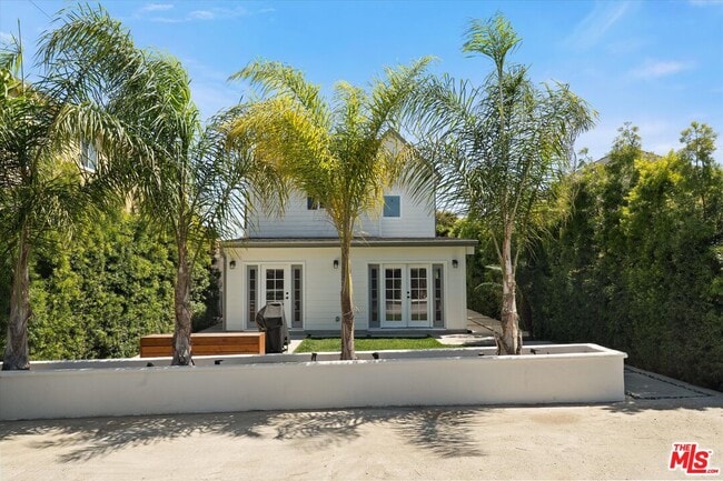 property at 584 W 10th St