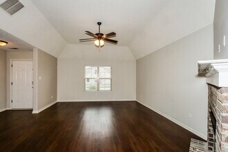 9470 Eckley Pl in Cordova, TN - Building Photo - Building Photo