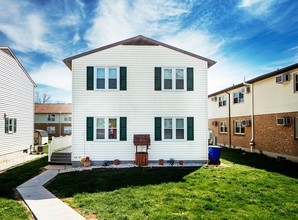 St. Clair Terrace in Hagerstown, MD - Building Photo - Building Photo