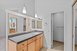 15062 Lorenat St in Irvine, CA - Building Photo