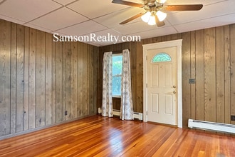 1230 Plainfield St in Johnston, RI - Building Photo - Building Photo