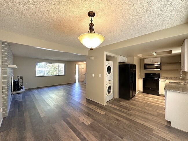 4426 97th Ave W