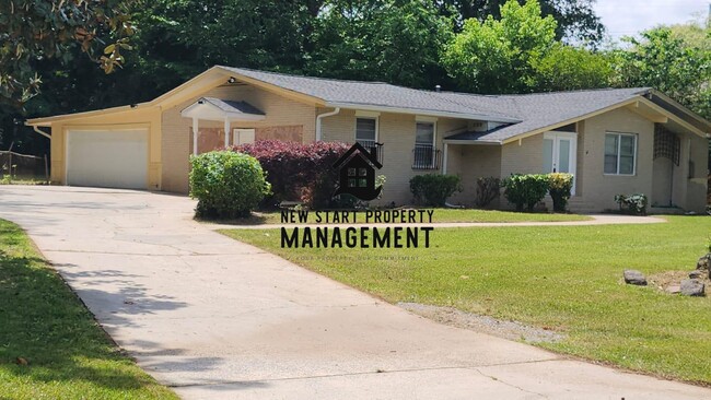 property at 6723 Victoria Dr