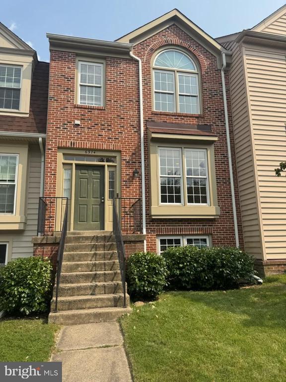 property at 6374 Palmetto Pl
