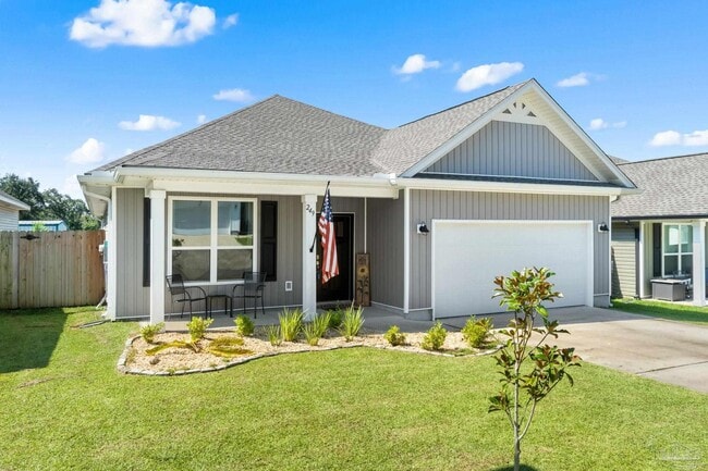 249 Camellia Dr in Gonzalez, FL - Building Photo - Building Photo
