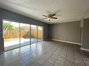 20511 NW 15th Ave in Miami, FL - Building Photo - Building Photo