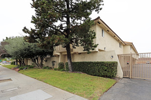 Califorian Apartments in Garden Grove, CA - Building Photo