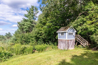 17 Gebig Rd in Nottingham, NH - Foto de edificio - Building Photo