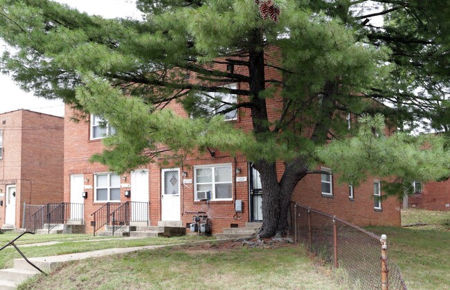 6020 Clay St NE in Washington, DC - Foto de edificio - Building Photo