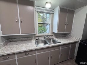 1500 Wheeling Ave in Muncie, IN - Building Photo - Building Photo