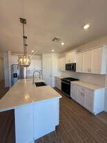 17816 W Coolidge St in Goodyear, AZ - Building Photo