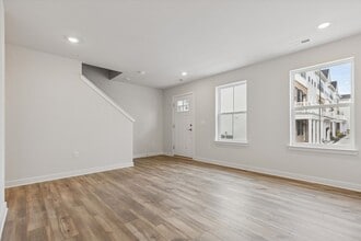 18 Anderson Dr in Bridgeport, PA - Building Photo - Building Photo