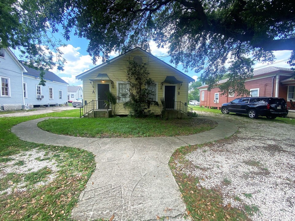 709 Pryce St in Lake Charles, LA - Building Photo