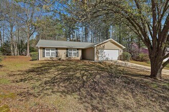 105 Linden Ln in Peachtree City, GA - Building Photo - Building Photo