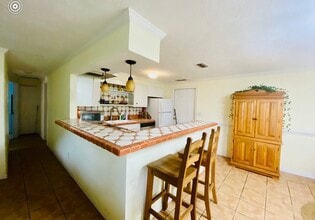 110 B St in St. Augustine, FL - Foto de edificio - Building Photo