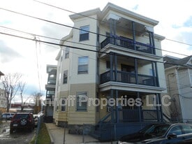 153 Bailey St in Lawrence, MA - Building Photo
