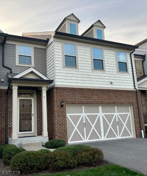 5 Albert Ct in Randolph, NJ - Building Photo