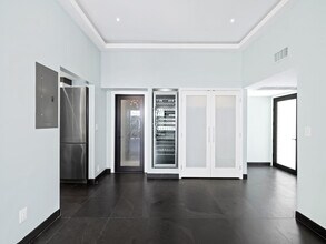 1560 S Ocean Ln in Fort Lauderdale, FL - Building Photo - Building Photo