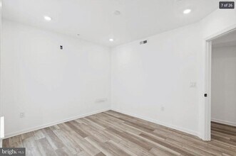 890 N 42nd St in Philadelphia, PA - Building Photo - Building Photo