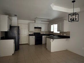 1303 E Coyote St, Unit 1 in Pharr, TX - Building Photo - Building Photo
