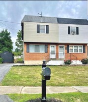 762 Erford Rd in Camp Hill, PA - Building Photo